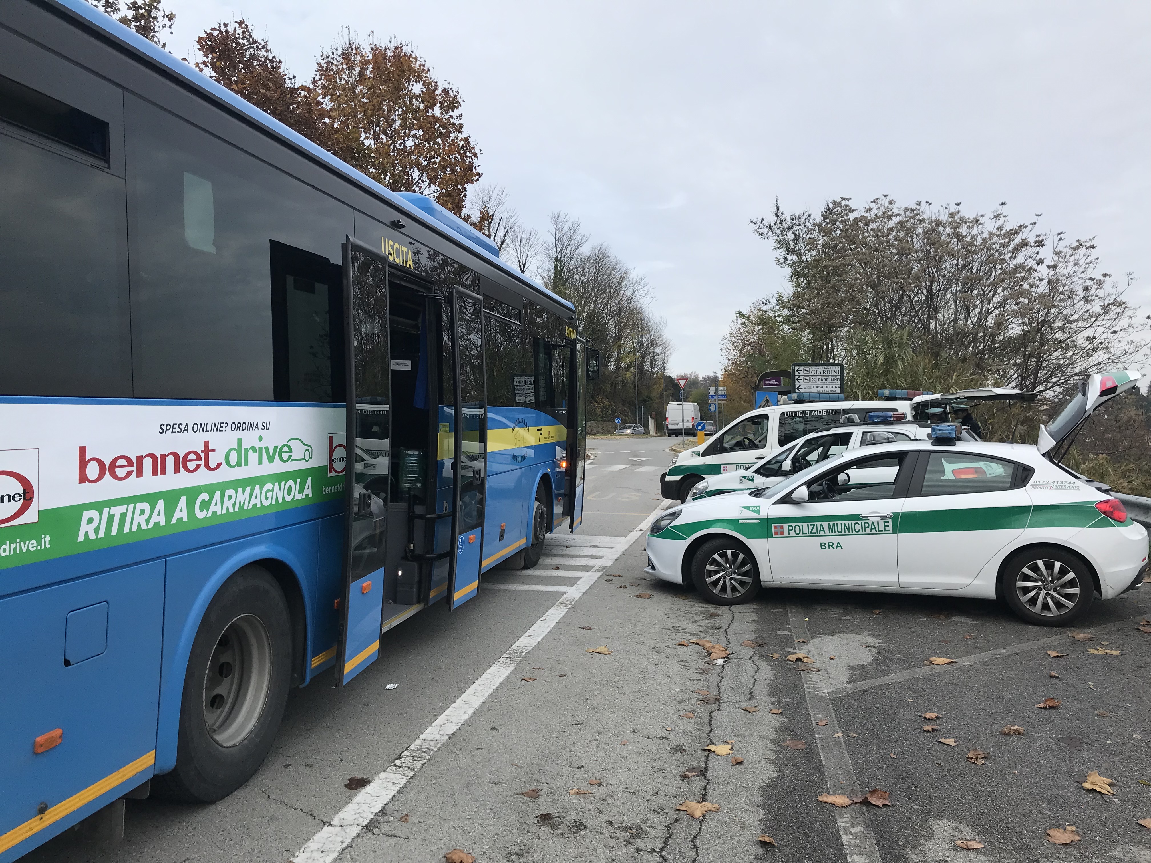 Controlli della Polizia sui bus per prevenire episodi di bullismo