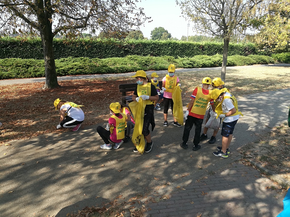 Oltre 100 studenti hanno partecipato a Puliamo il Mondo
