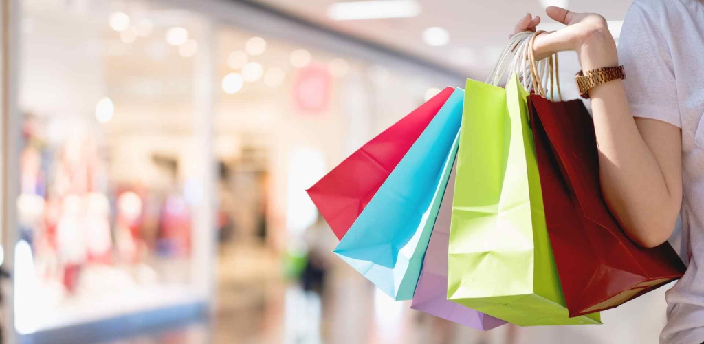 Bra: parcheggio gratis in zona blu per l’avvio dei saldi