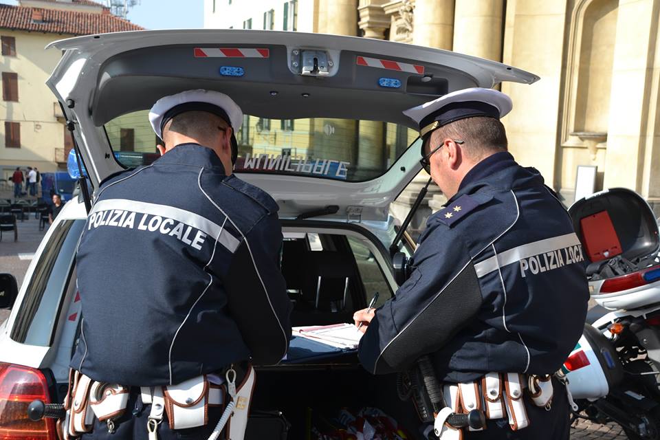 Bra omaggia San Sebastiano, patrono della polizia municipale