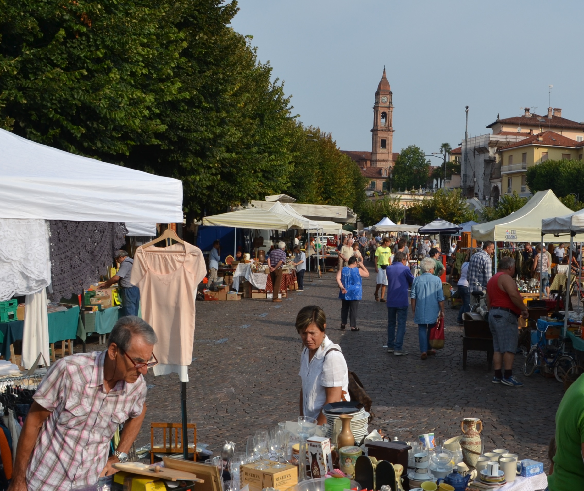 Mercatino dell’antiquariato a Bra