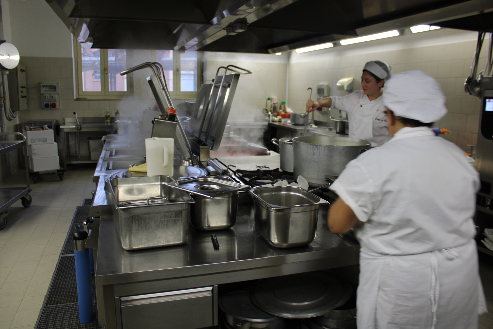 La mensa di Bra apre le sue porte