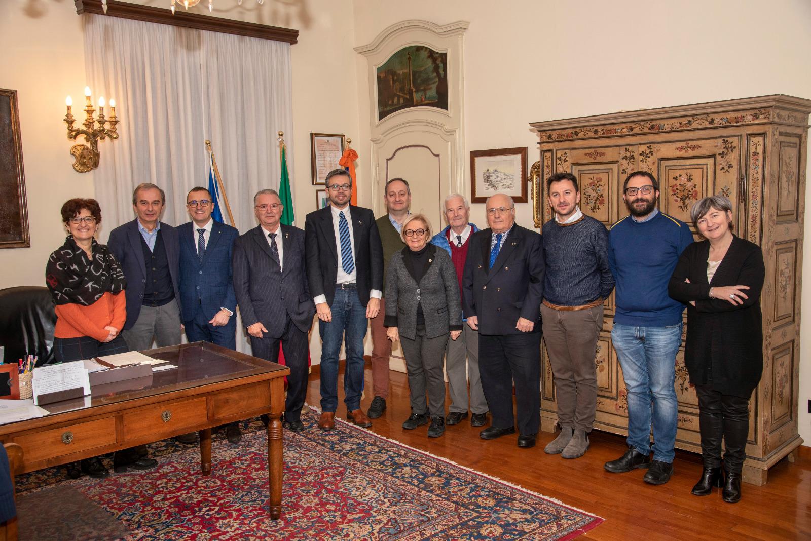 La Giunta riceve i nuovi Cavalieri e Ufficiali al Merito braidesi