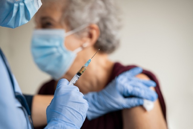 Prenotazioni vaccini over 60: il Comune di Bra offre assistenza