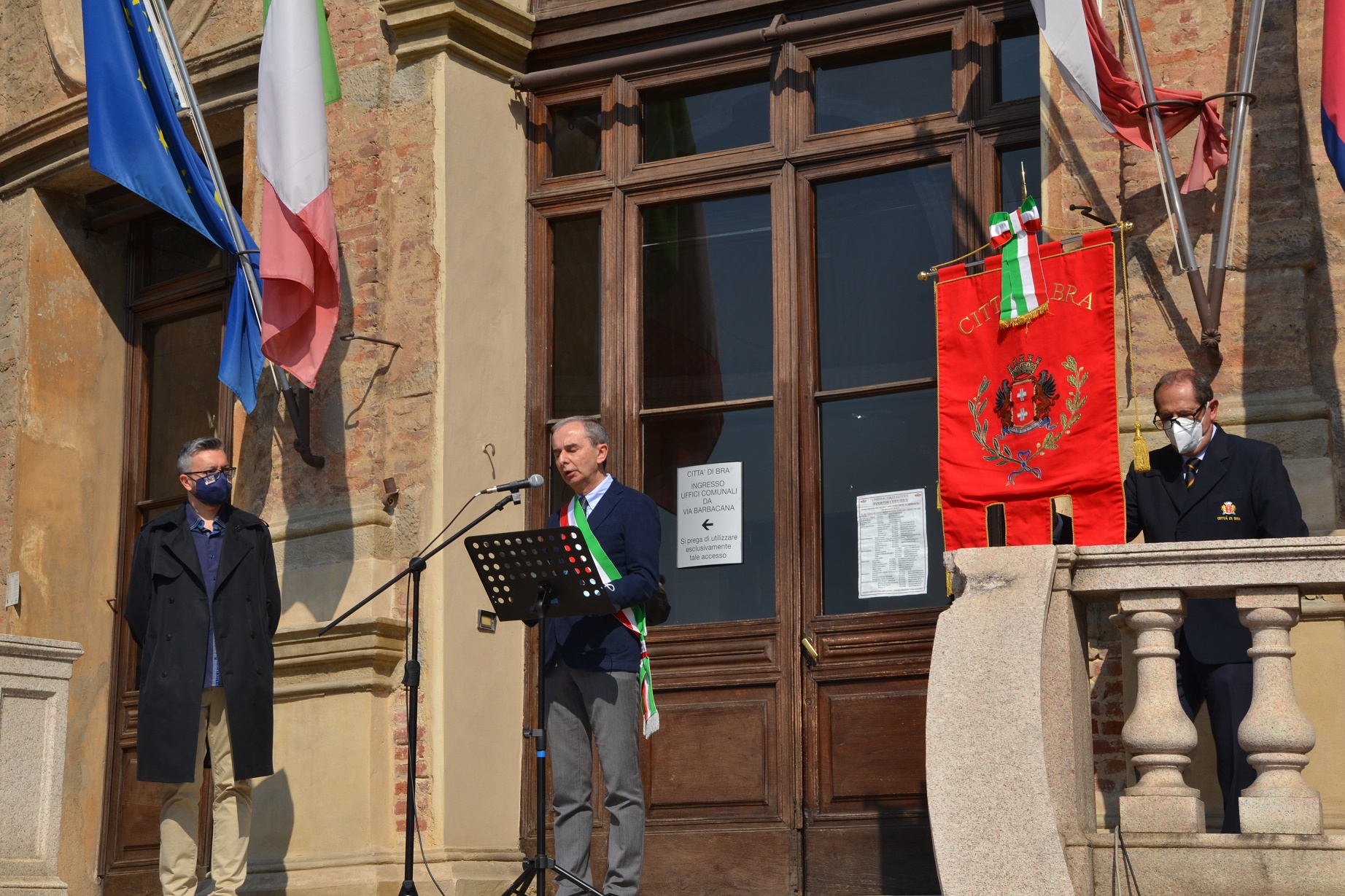 Bra: un 25 aprile di partecipazione e comunità, seppur a distanza