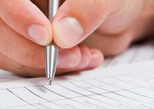 Raccolte firme all’Ufficio elettorale di Bra